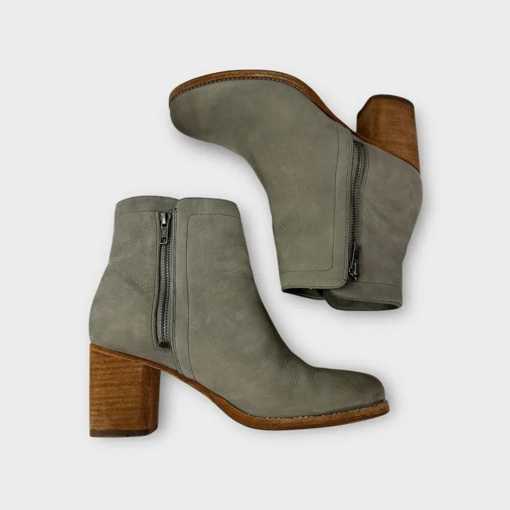 Frye Addie Double Zip Leather Ankle Heeled Boots Gray Distressed Bootie Size 9 B - Picture 1 of 16